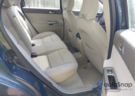 2010 Volvo S40 2.4I from USA, damaged, VIN YV1390MS9A2490226